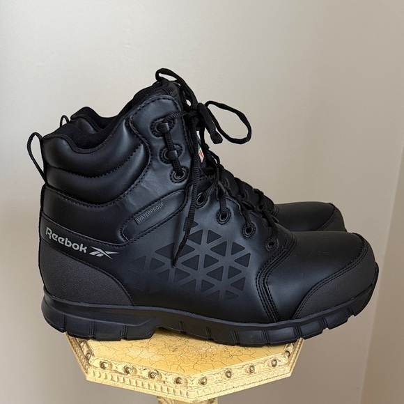 Reebok Black Lace-Up High-Tops. Protective, steel toe. NWOT JUST LISTED - Picture 2 of 8